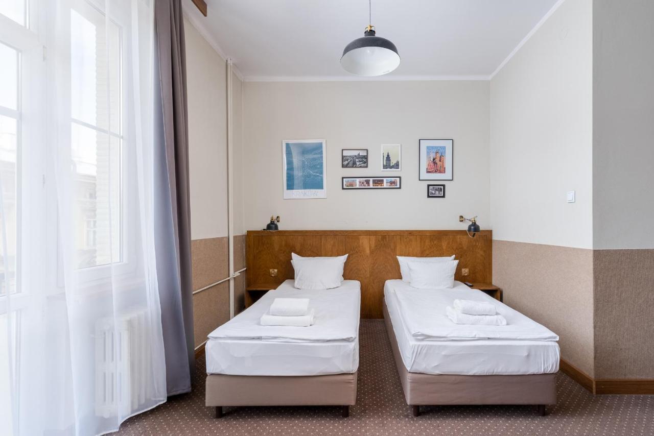 Daniel Griffin Aparthotel By Artery Hotels Krakow Exterior photo