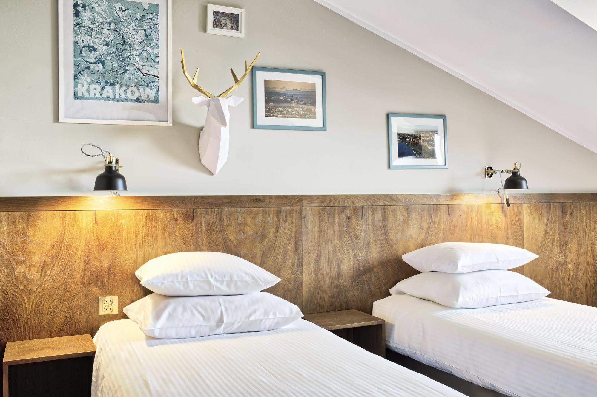 Daniel Griffin Aparthotel By Artery Hotels Krakow Exterior photo